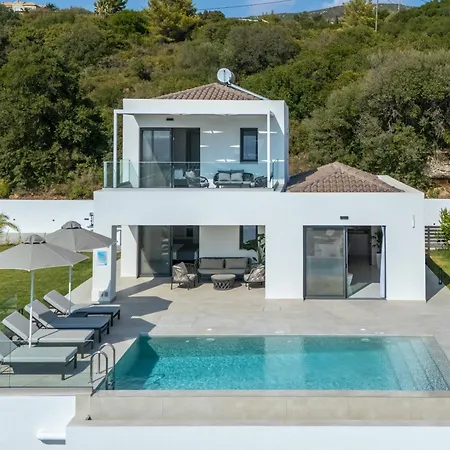 Elysian ! 200m To Beach, 8 Bd, Sleeps 20 Μηνιά